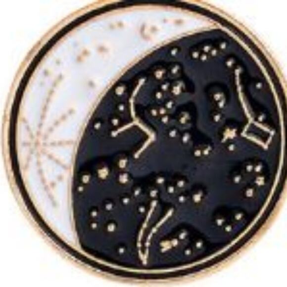 Round Yin Yang Universe Pin - Picture 1 of 1